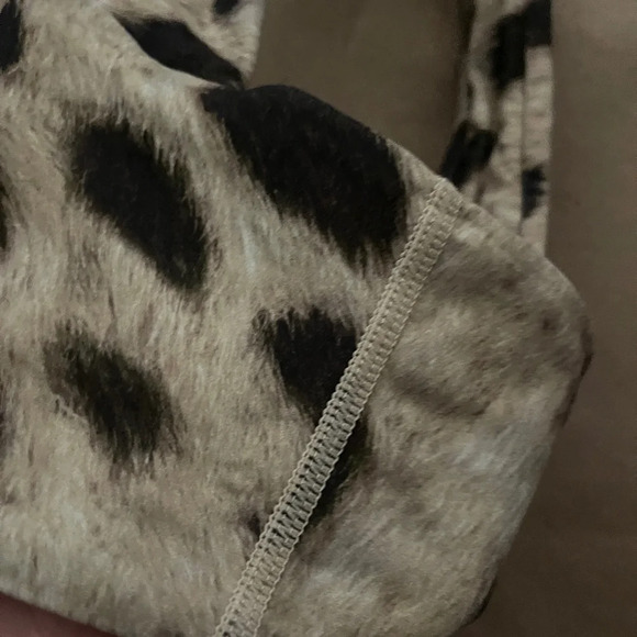 WEWOREWHAT Women's Animal-print Bandeau Sports Bra In Ivory/black brown top - Picture 5 of 6